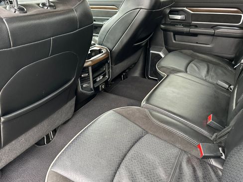 Used 2024 RAM 2500 Laramie image 12