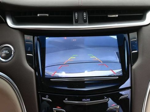 Used 2015 Cadillac XTS FWD image 33