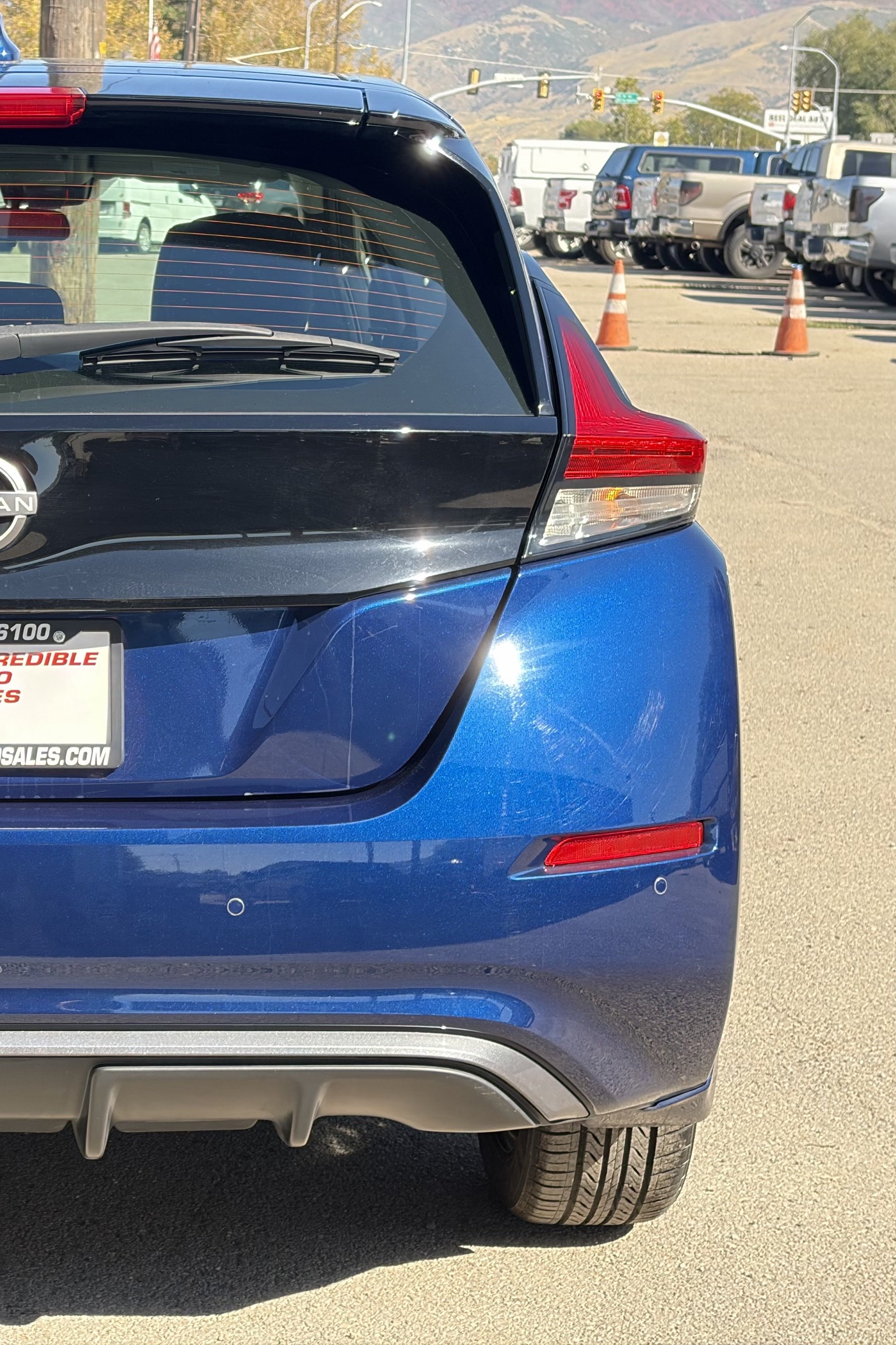 Used 2025 Nissan Leaf S FWD image 12