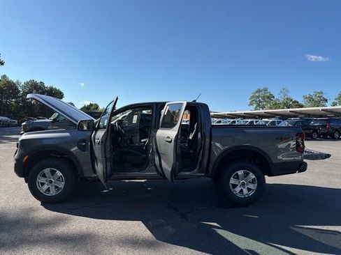 New 2025 Ford Ranger XL image 25