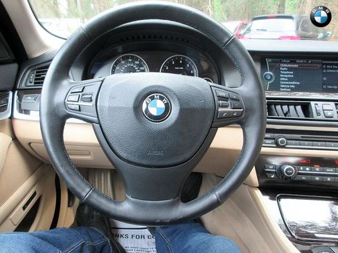 Used 2011 BMW 528i Sedan image 10