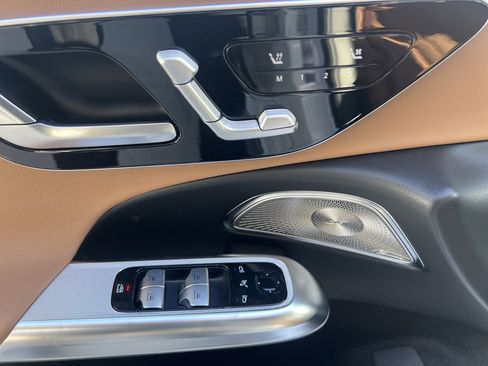 New 2026 Mercedes-Benz E 350 4MATIC Sedan image 13