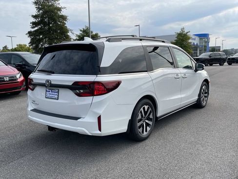 New 2026 Honda Odyssey EX-L image 3
