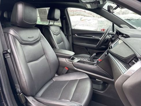 Certified 2023 Cadillac XT5 Premium Luxury w/ Technology Package image 30
