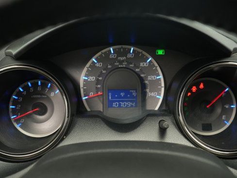 Used 2013 Honda Fit Sport image 32