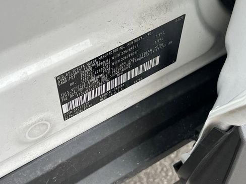 Used 2025 Toyota RAV4 LE image 28