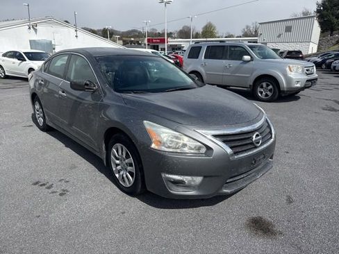 Used 2015 Nissan Altima 2.5 S w/ Power Driver Seat Package image 2