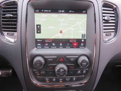 Used 2020 Dodge Durango GT w/ Blacktop Package AWD/4WD image 19