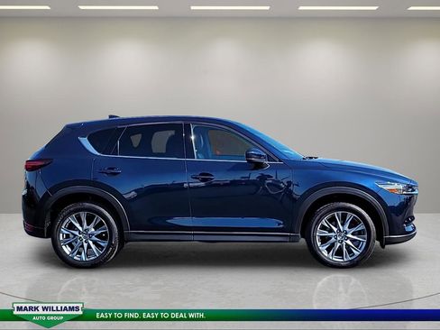 Used 2020 MAZDA CX-5 Signature AWD/4WD image 2