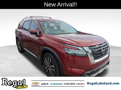 Used 2022 Nissan Pathfinder Platinum w/ Lighting Package (N92)