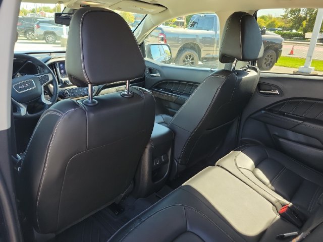 Used 2022 GMC Canyon Denali w/ Denali Black Edition Package AWD/4WD image 11