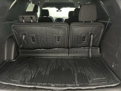 Used 2023 Chevrolet Traverse LT w/ LPO, Floor Liner Package AWD/4WD image 25