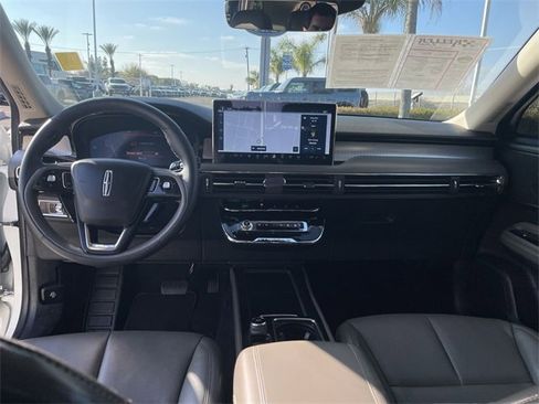 Used 2023 Lincoln Corsair FWD w/ Equipment Group 101A image 20