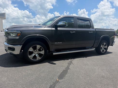 Used 2022 RAM 1500 Laramie AWD/4WD image 10