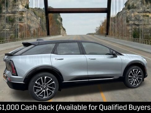 New 2026 Cadillac Optiq Sport 1 w/ LPO, Floor Liner Package AWD/4WD image 10