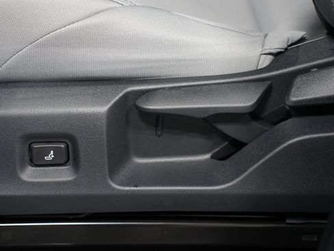 New 2026 Toyota Tacoma SR5 AWD/4WD image 34