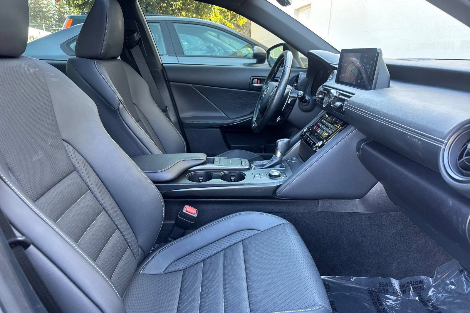 Used 2025 Lexus IS 350 F Sport w/ Navigation Package RWD image 15