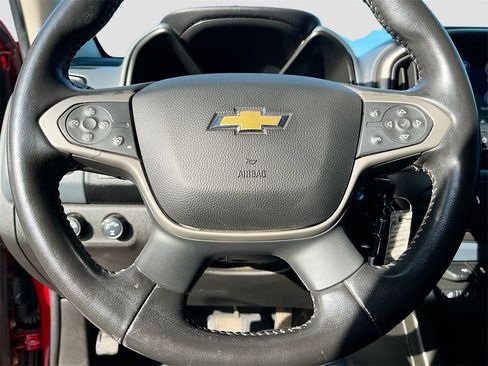 Used 2021 Chevrolet Colorado Z71 image 11