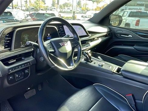 Used 2021 Cadillac Escalade Sport w/ Driver Assist Tech Package image 11