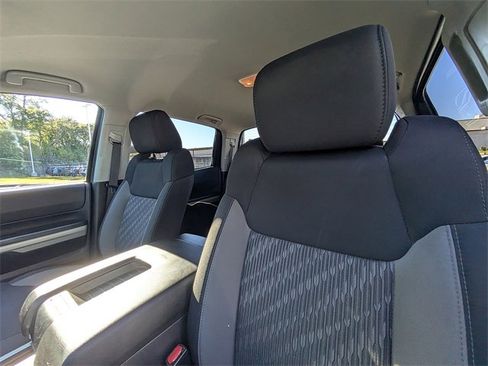 Used 2019 Toyota Tundra SR5 image 21