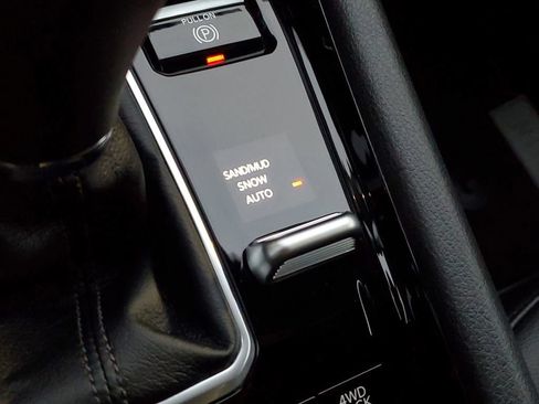 New 2026 Jeep Compass Latitude AWD/4WD image 29