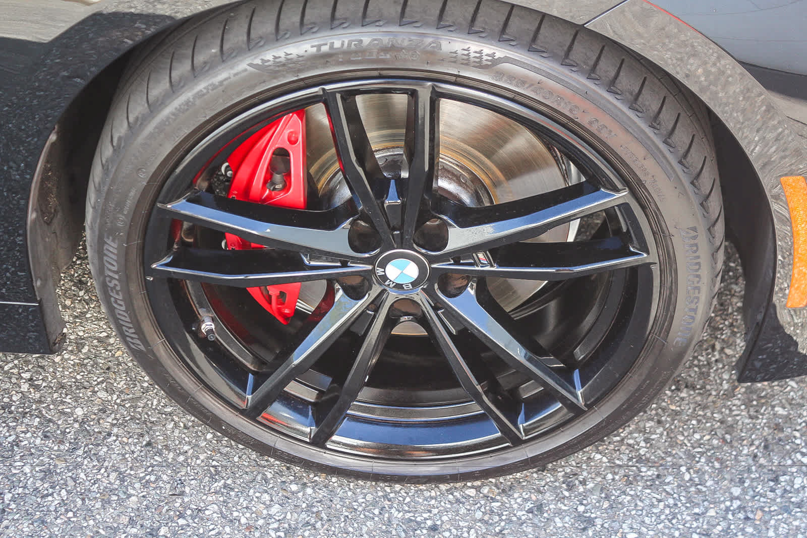 Used 2023 BMW 330i Sedan w/ M Sport Package RWD image 9