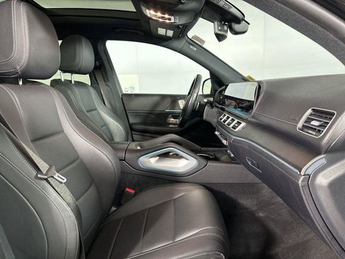 Used 2023 Mercedes-Benz GLS 450 4MATIC image 33