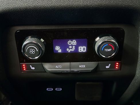 Certified 2025 Chevrolet Traverse High Country w/ LPO, Floor Liner Package image 25