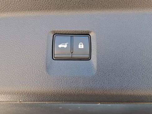 Used 2025 INFINITI QX60 Pure image 14