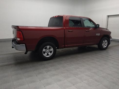 Used 2021 RAM 1500 Classic SLT image 10