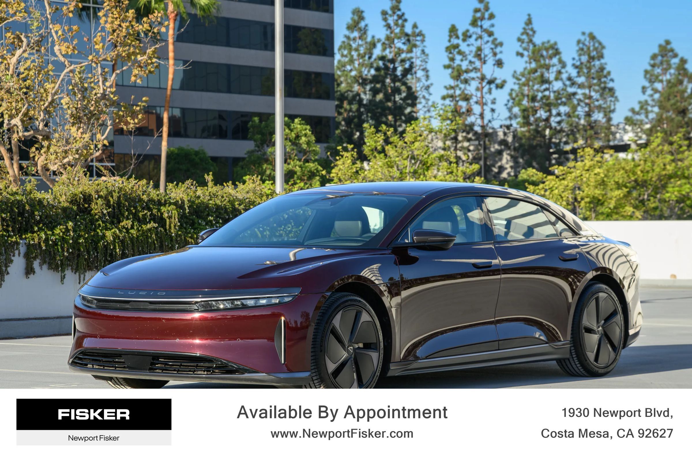Used 2024 Lucid Air Pure RWD image 1