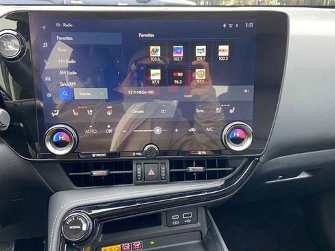 Used 2024 Lexus NX 350 AWD image 19