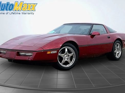 Used 1990 Chevrolet Corvette Coupe RWD image 1