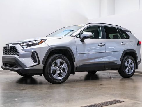 Certified 2024 Toyota RAV4 XLE w/ Convenience Package AWD/4WD image 3