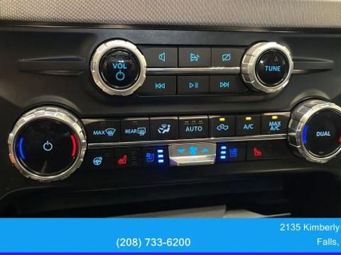 Used 2024 Ford F350 Platinum image 33