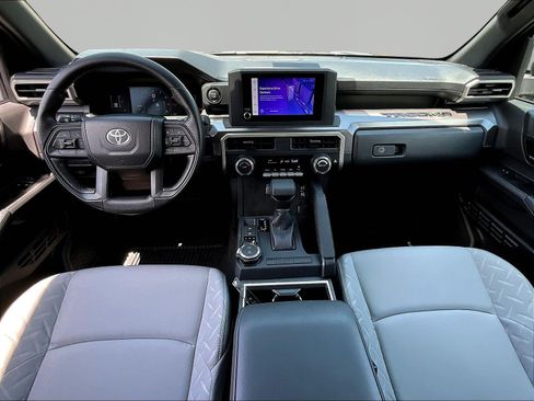 Used 2026 Toyota Tacoma SR5 AWD/4WD image 8