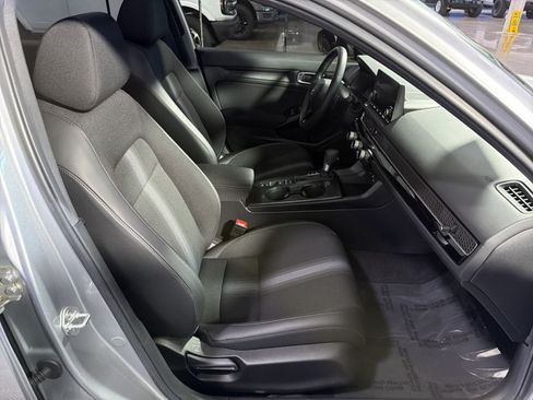 Used 2025 Honda Civic Sport image 24