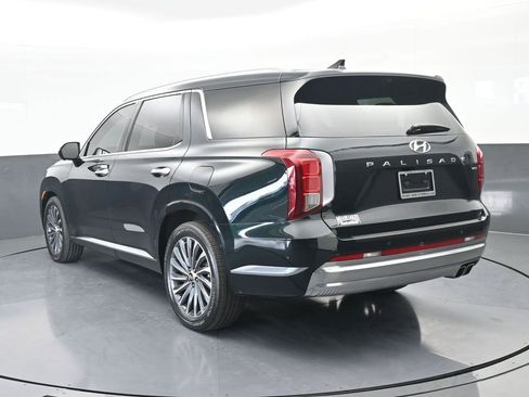 Used 2024 Hyundai Palisade Calligraphy image 4