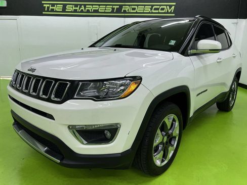 Used 2020 Jeep Compass Limited AWD/4WD image 5