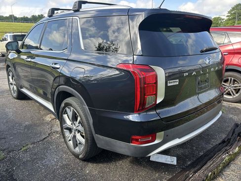 Used 2022 Hyundai Palisade SEL w/ Convenience Package FWD image 3