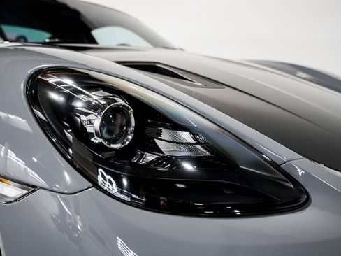 Used 2023 Porsche 718 Cayman GT4 RS RWD image 36