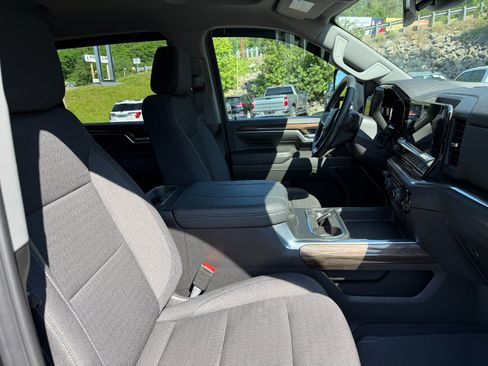 Certified 2024 Chevrolet Silverado 2500 LT w/ All Star Edition AWD/4WD image 22