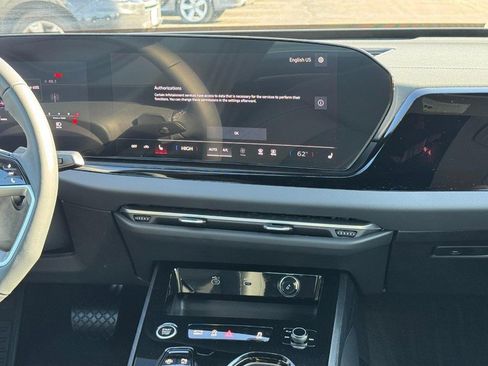 Used 2025 Audi A5 2.0T Premium w/ Convenience Package image 13