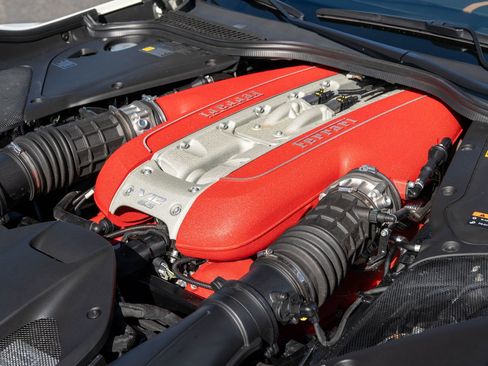 Certified 2019 Ferrari 812 Superfast image 23