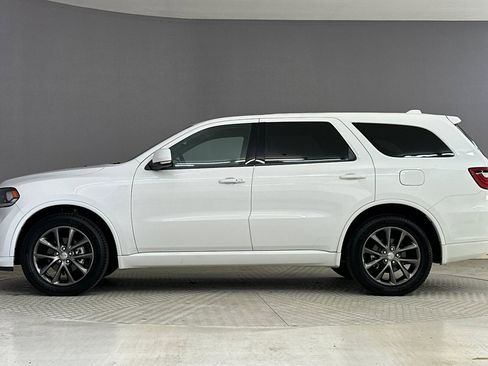 Used 2017 Dodge Durango GT image 2