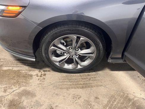 Used 2024 Honda Accord EX image 29
