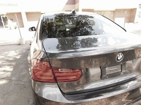 Used 2012 BMW 328i Sedan RWD image 18