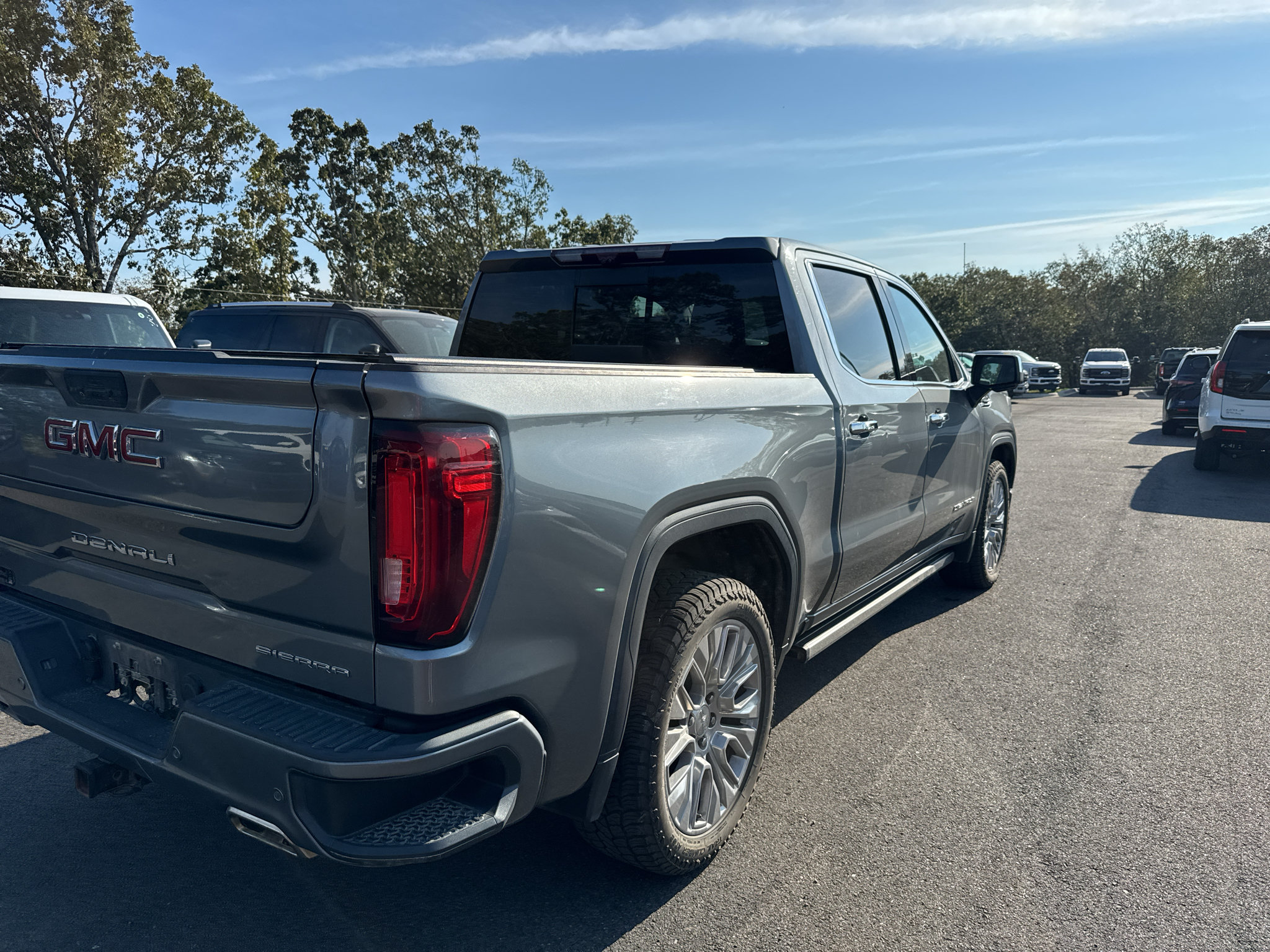 Used 2021 GMC Sierra 1500 Denali w/ Denali Ultimate Package AWD/4WD image 5