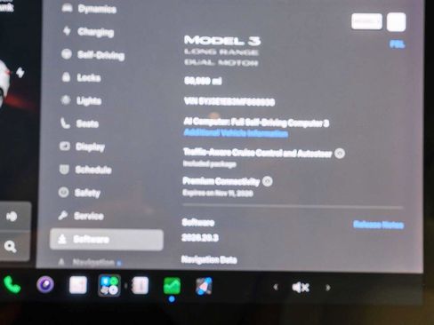 Used 2021 Tesla Model 3 Long Range AWD/4WD image 27