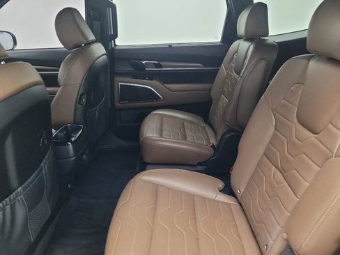 Used 2020 Kia Telluride SX w/ SX Prestige Package AWD/4WD image 18